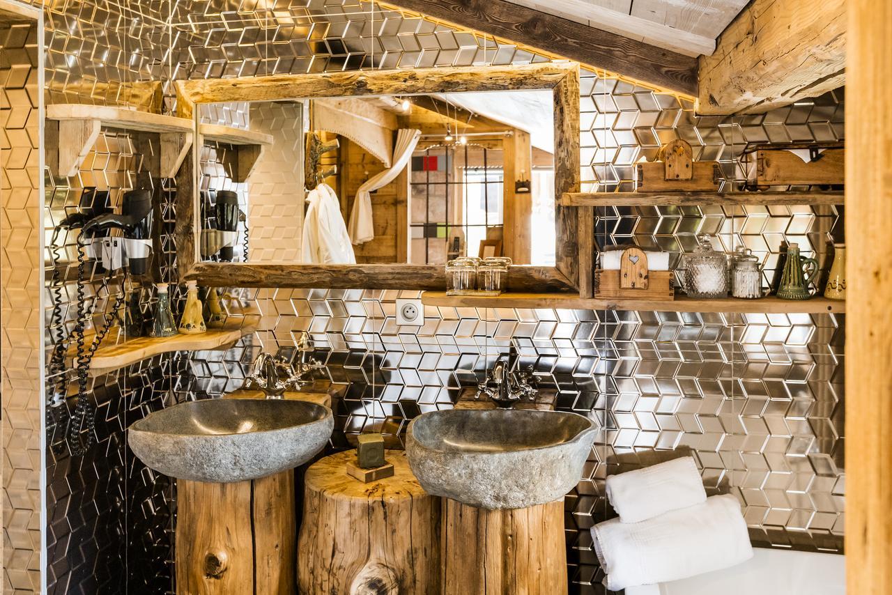 Marc Veyrat - La Maison Des Bois Hotel Manigod Buitenkant foto